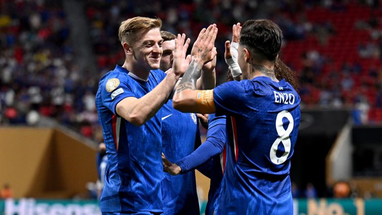 Chelsea CWC celebrations 16x9