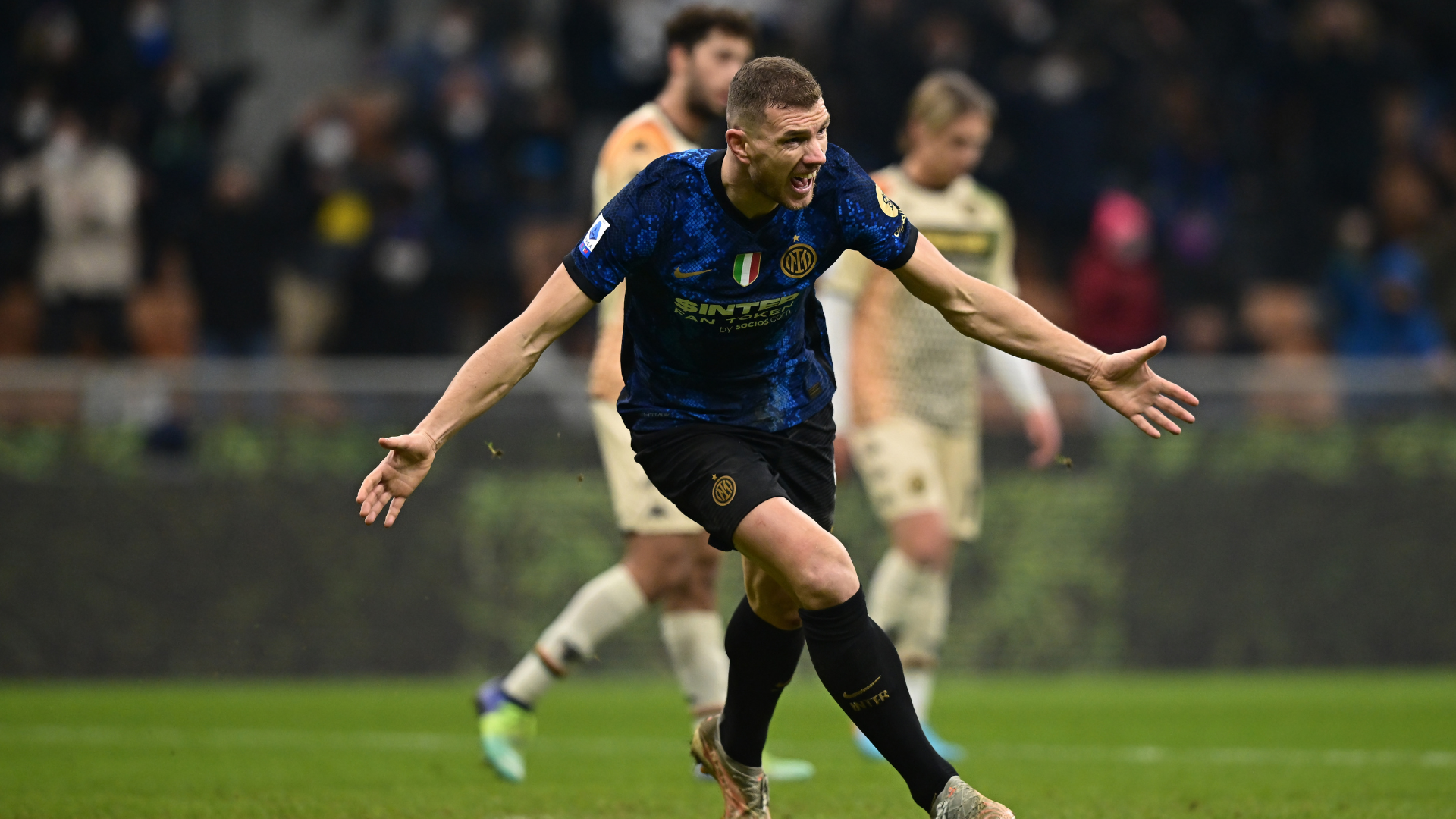 Inter-Venezia, gol di Dzeko