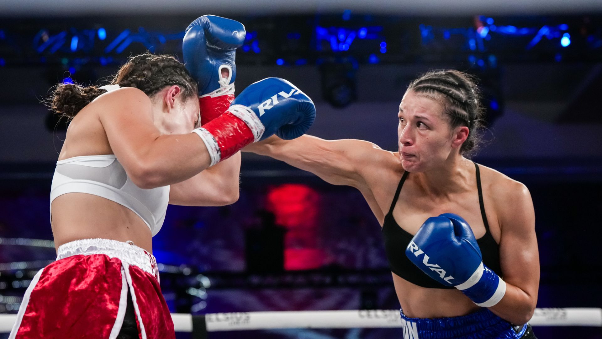 Stephanie Han vs Paulina Angel