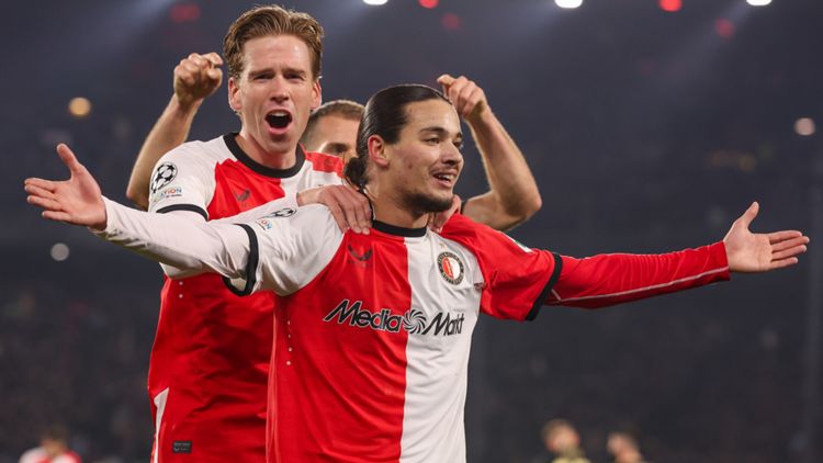 Anis Hadj Moussa Gijs Smal Feyenoord Rotterdam 11122024