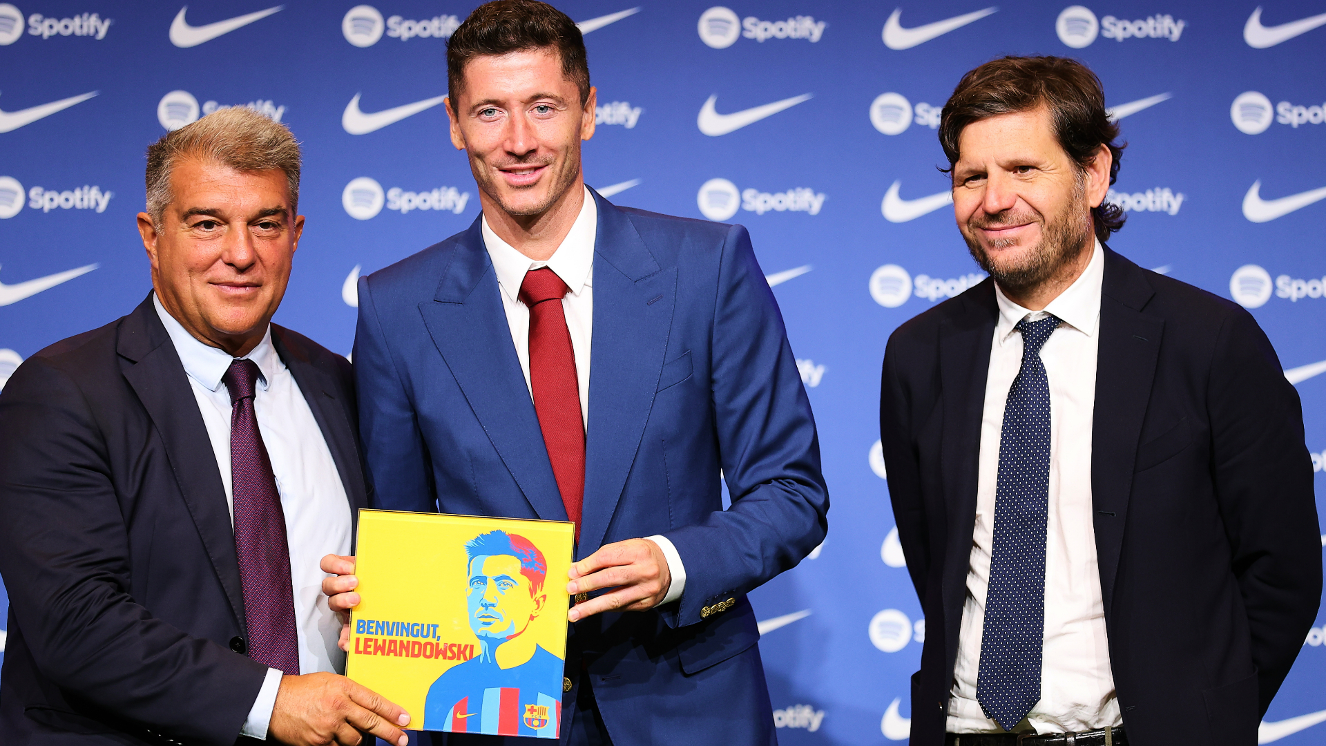 Robert Lewandowski, Joan Laporta, Mateu Alemany, FC Barcelona