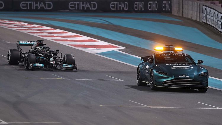 Lewis Hamilton, Mercedes, Safety Car, GP Abu Dhabi, F1 2021