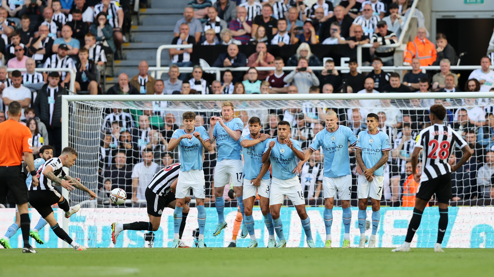Kieran Trippier Newcastle Manchester City Premier League