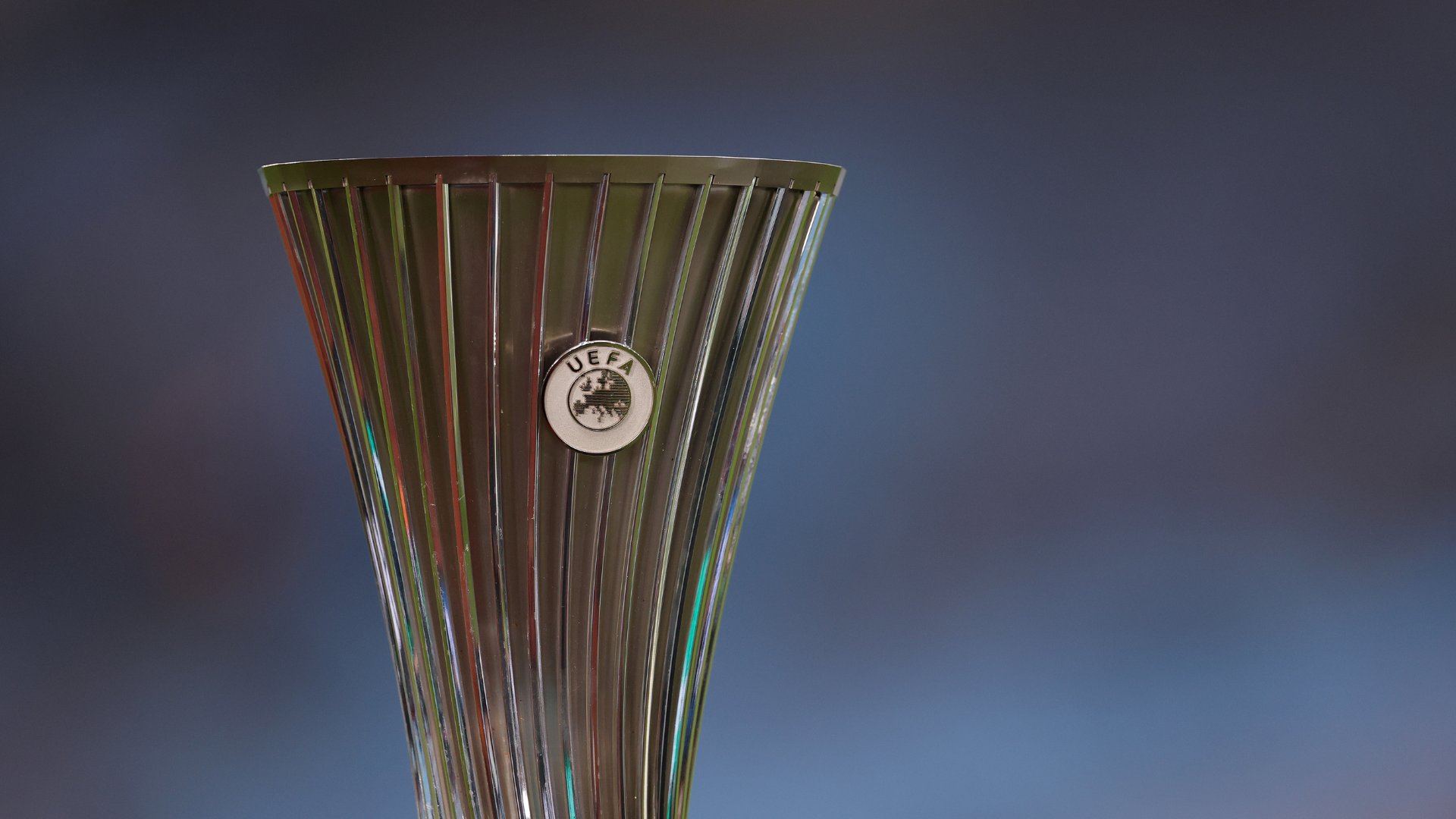 Conference League 2024, trophy