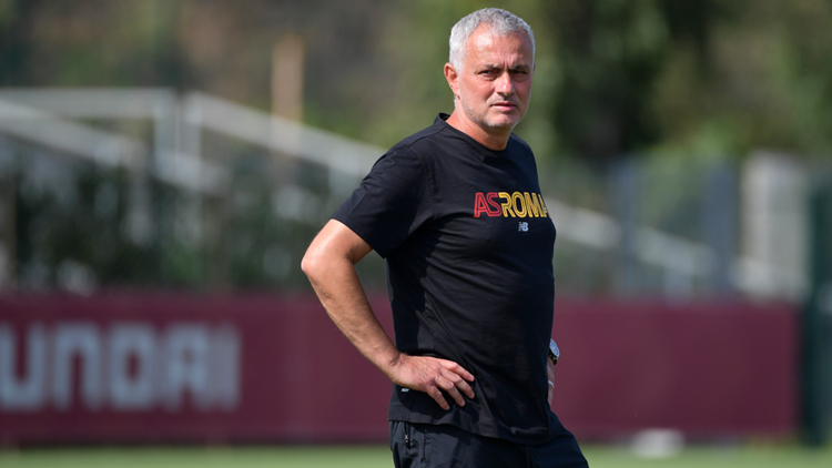 Jose Mourinho, allenatore AS Roma 2021-2022