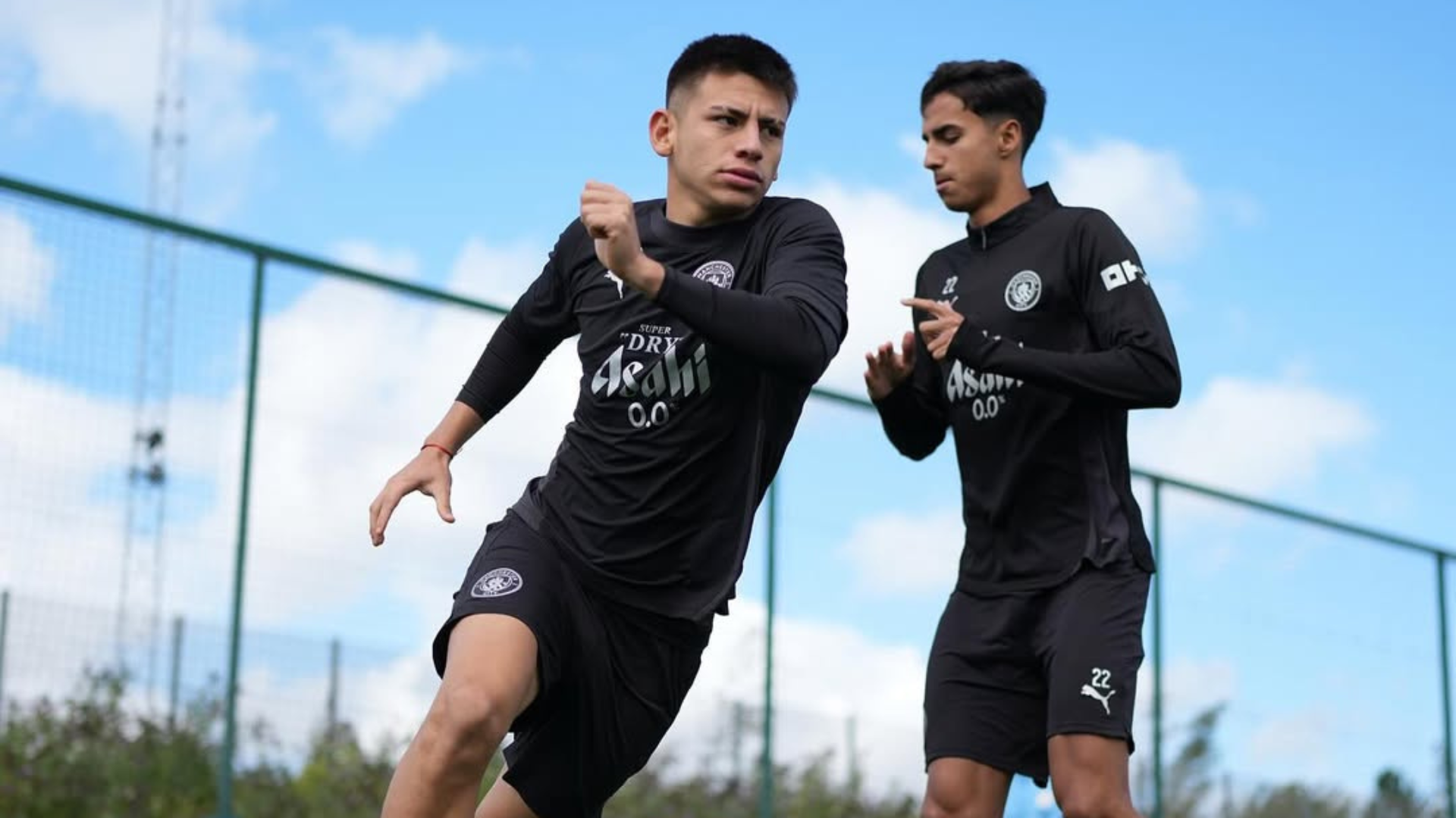 Claudio Echeverri, Vitor Reis, Manchester City