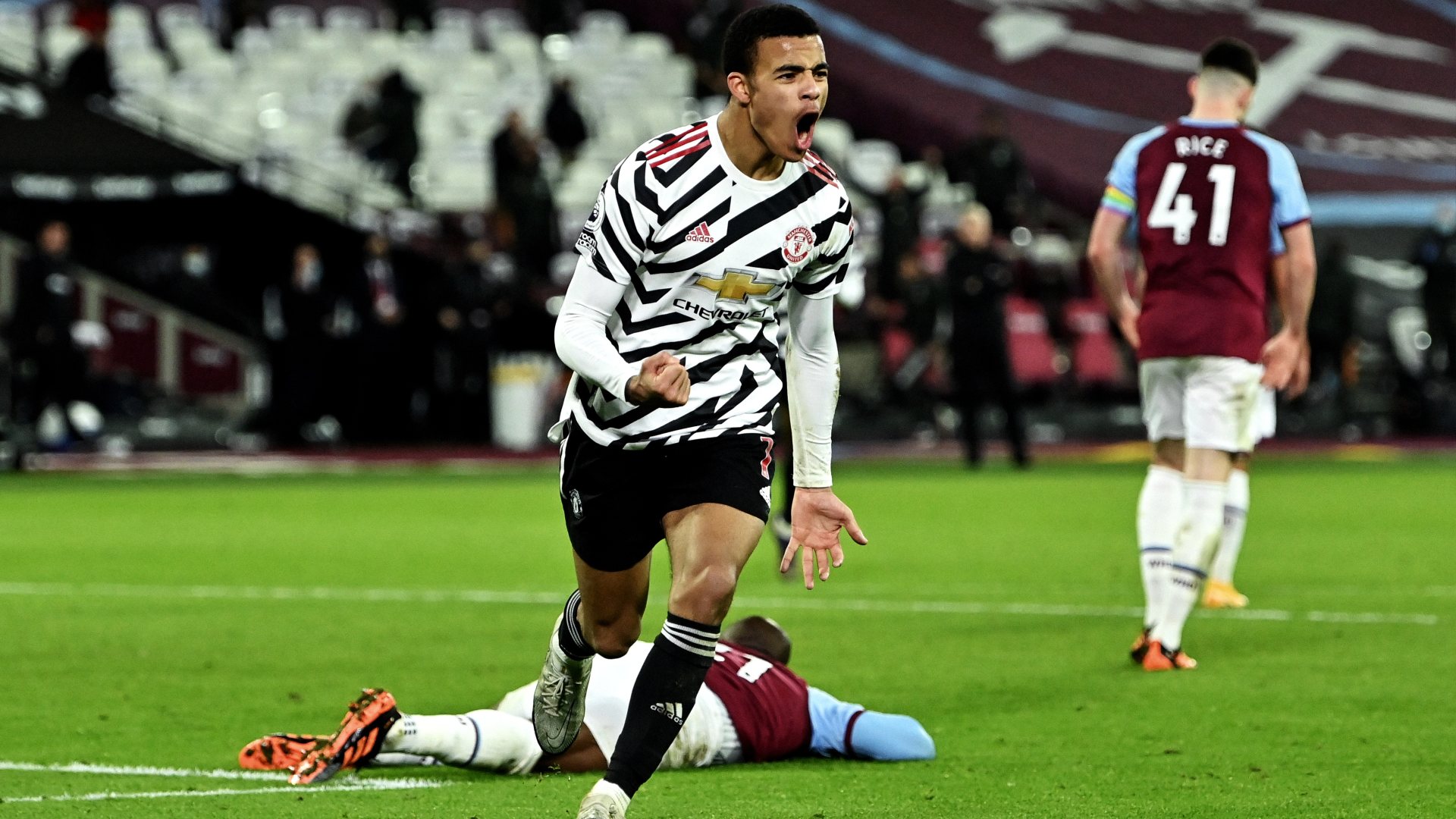 2020-12-05-greenwood-manchester-united