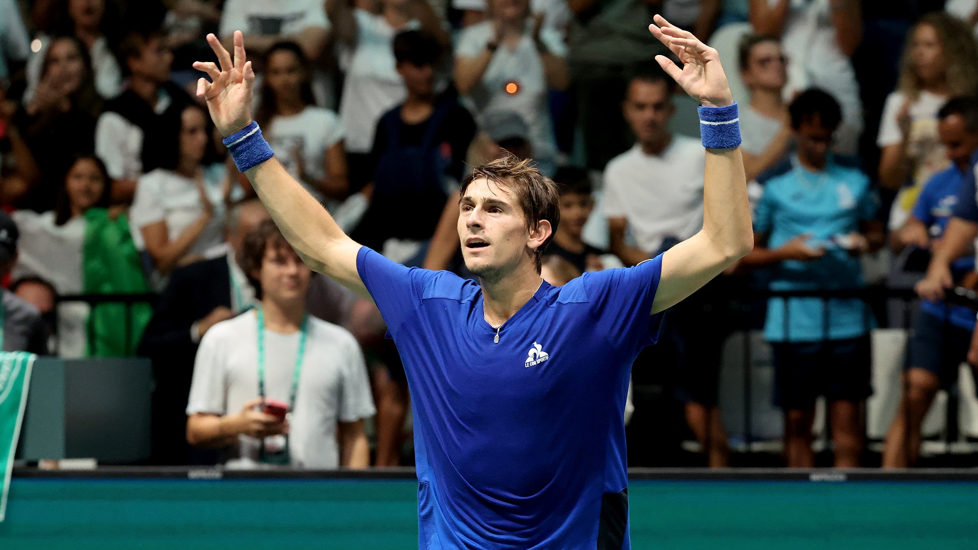 Matteo Arnaldi a Bologna per la Coppa Davis