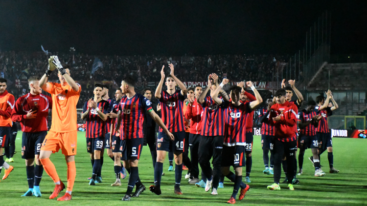 Cosenza, Serie BKT, playout, DAZN Italia