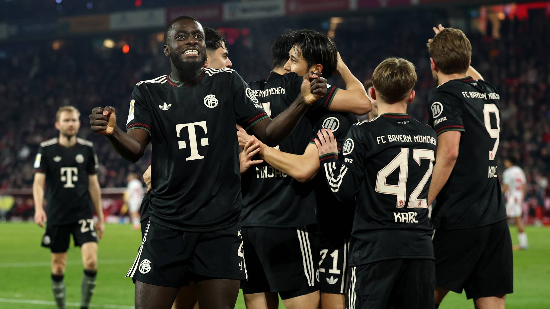 FC Bayern Dayot Upamecano Bundesliga 140126