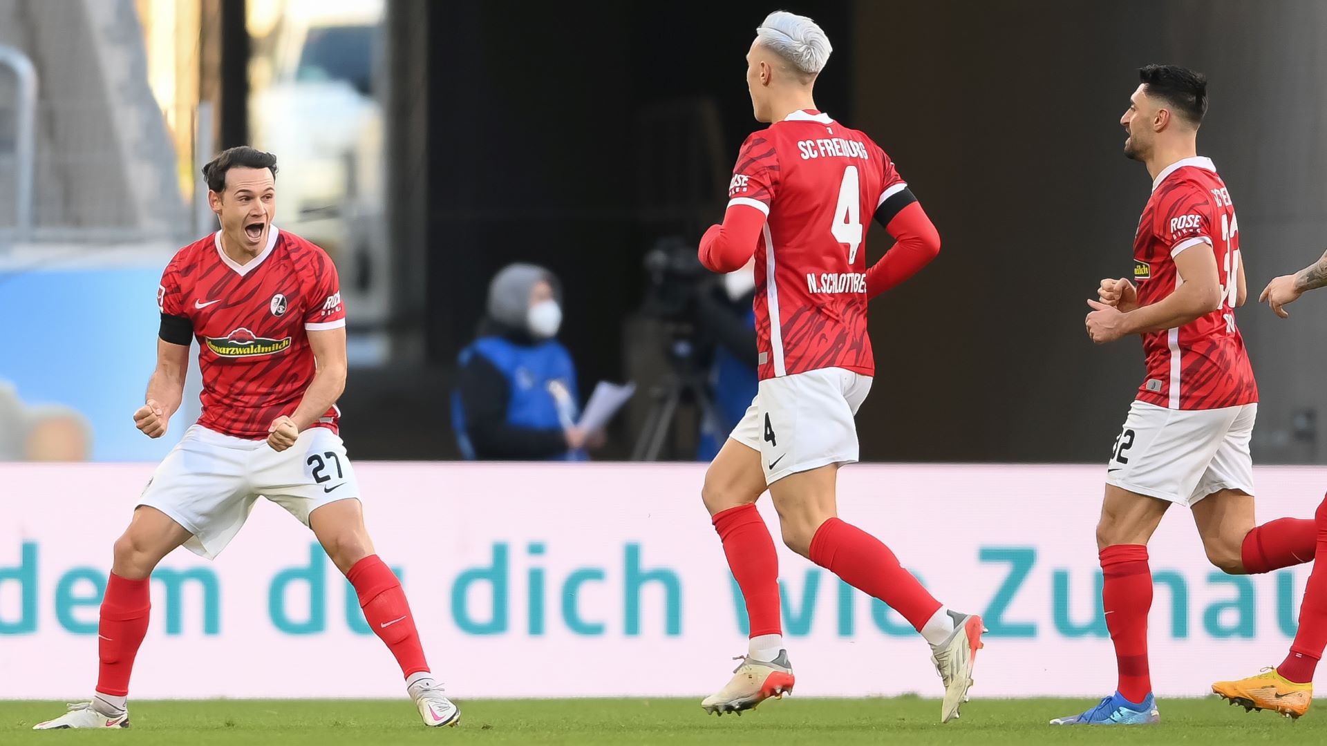 SC Freiburg Hoefler Schlotterbeck Bundesliga 22012022