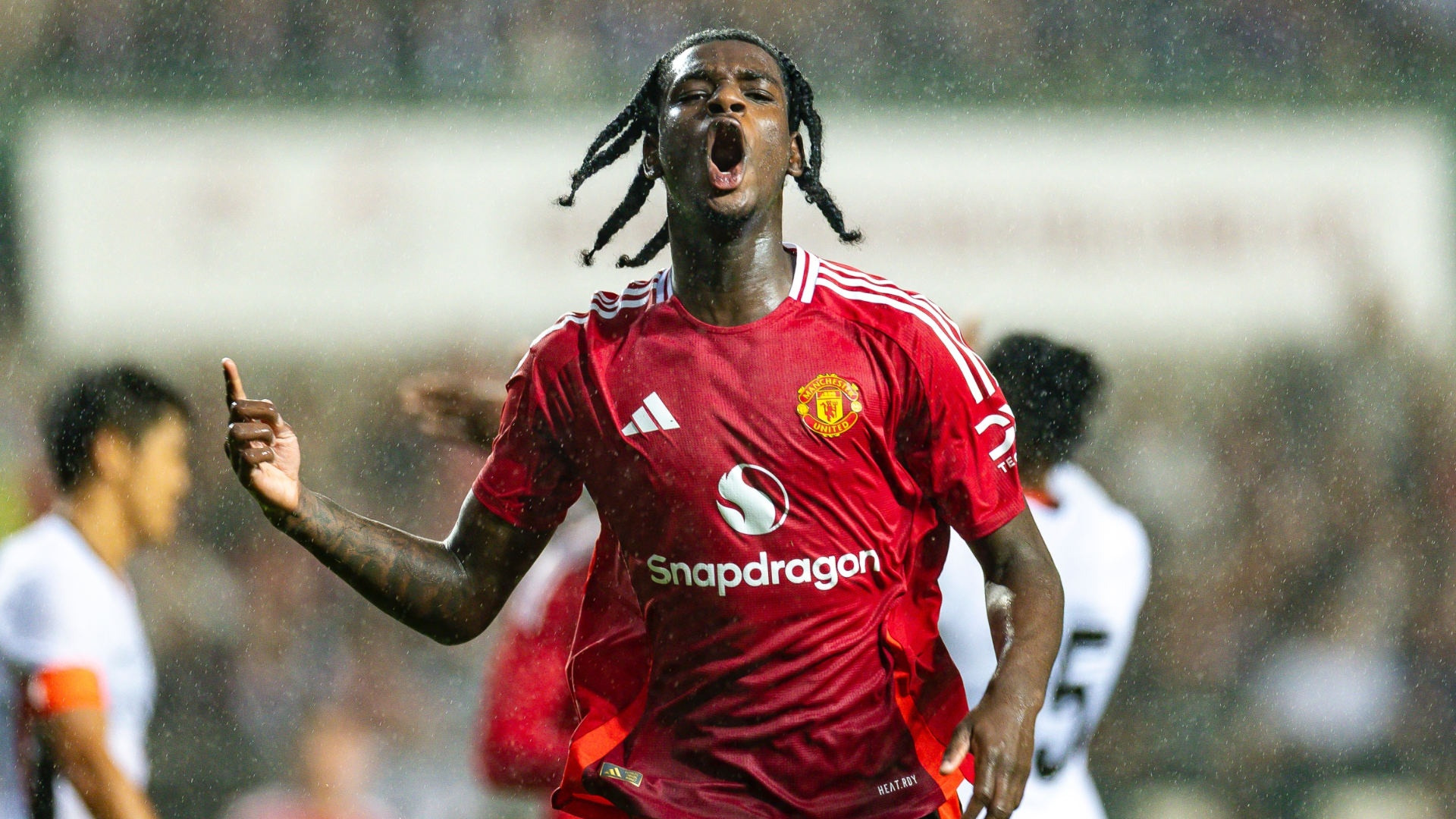 Ayden Heaven, Manchester United, Premier League