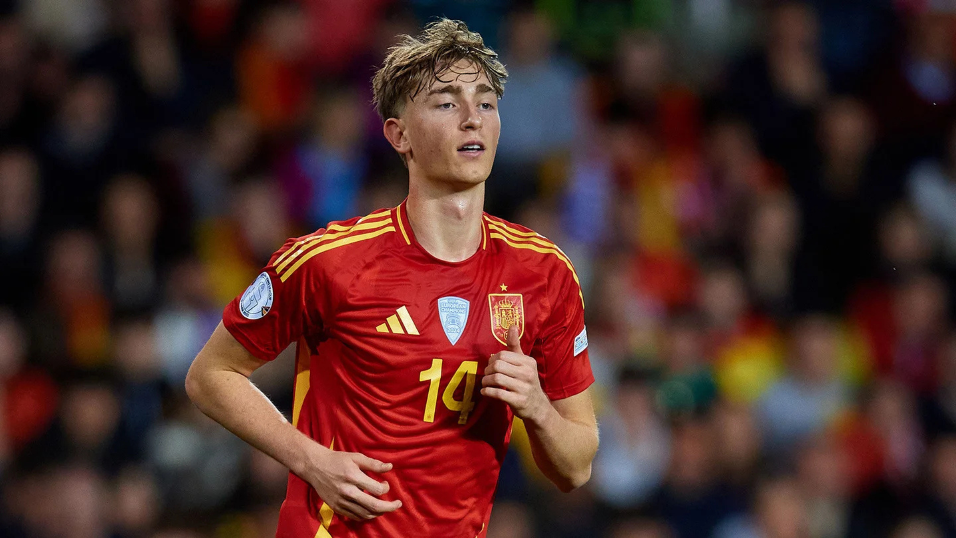 Dean Huijsen España 2024