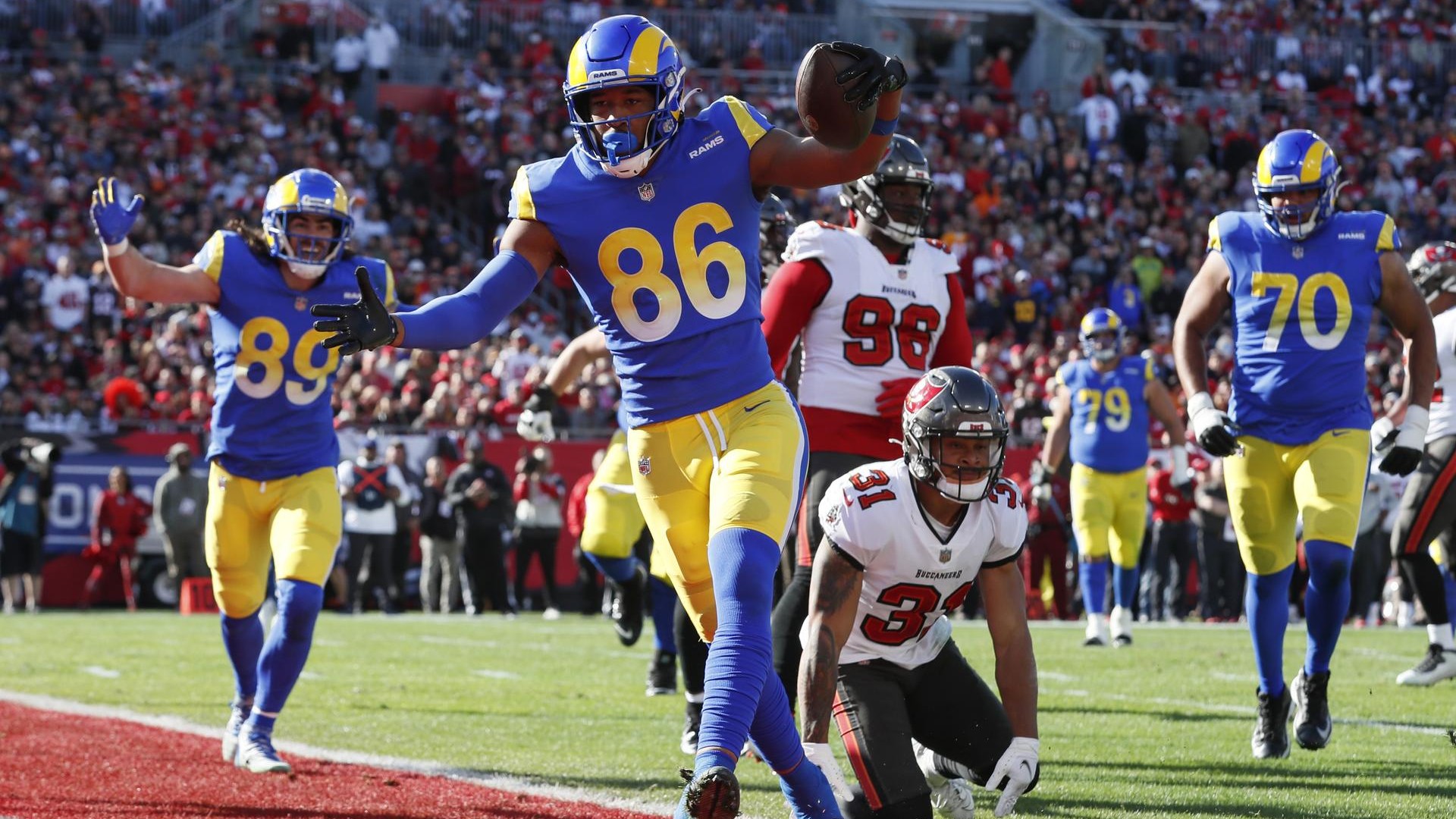 Touchdown nel football americano, la palla può anche non toccare terra