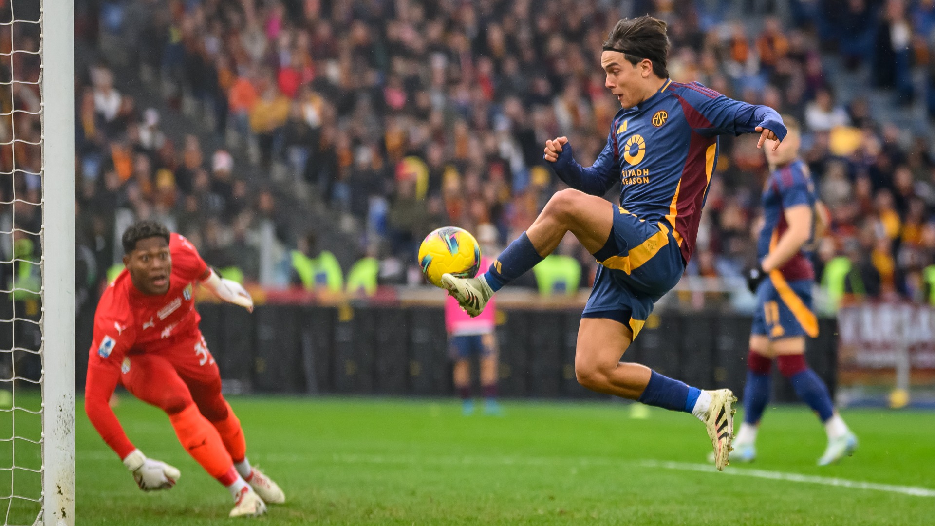 2024-12-22-parma-zion-suzuki-roma-paulo-dybala