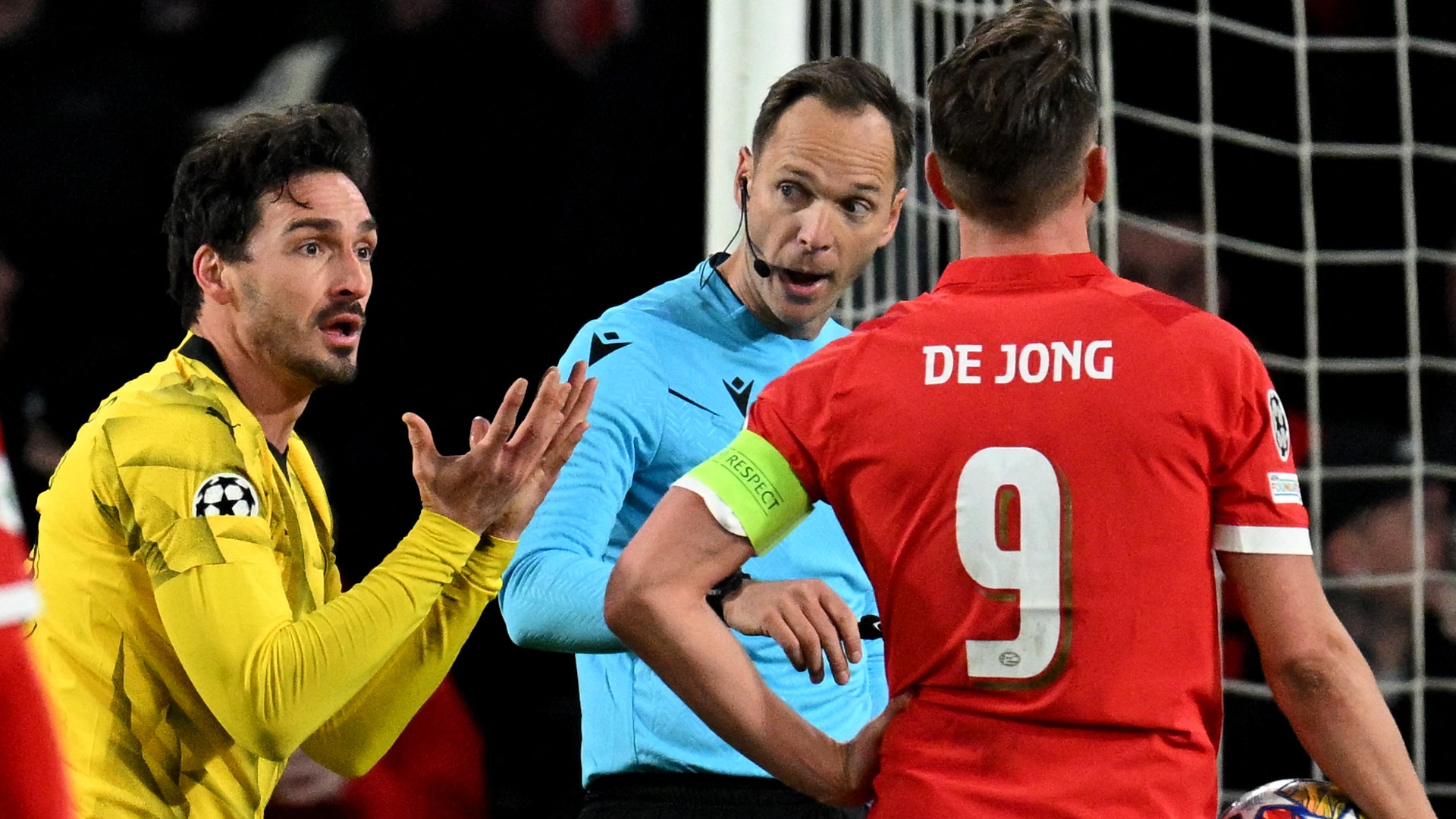 Mats Hummels Borussia Dortmund Luuk de Jong PSV Eindhoven UEFA Champions League 20022024