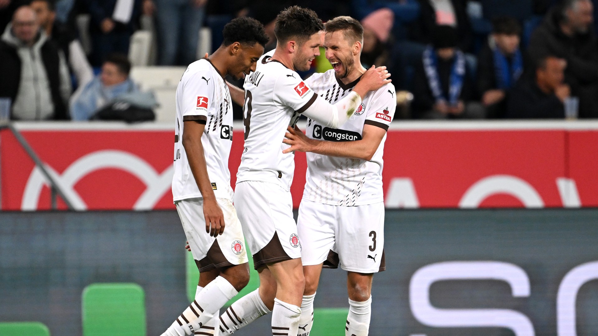 Andreas Albers FC St. Pauli Bundesliga 02112024