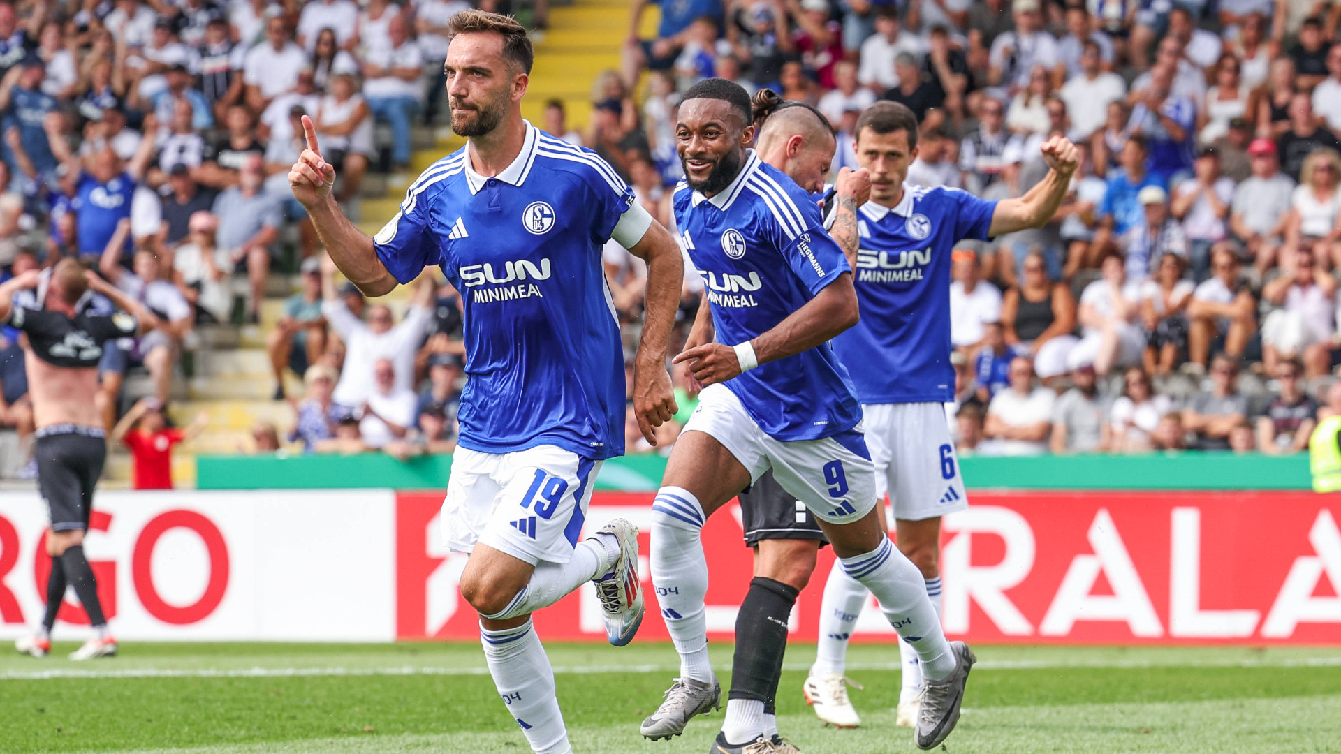 Kenan Karaman Moussa Sylla FC Schalke 04 17082024