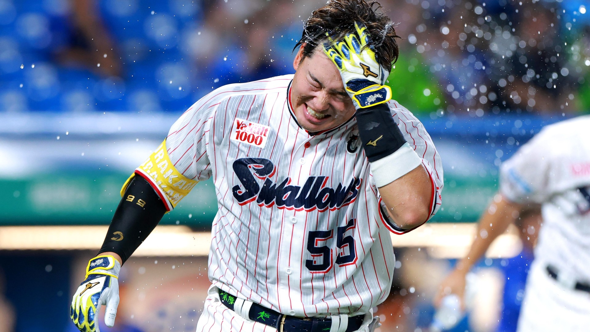 2025-08-12-npb-swallows-murakami