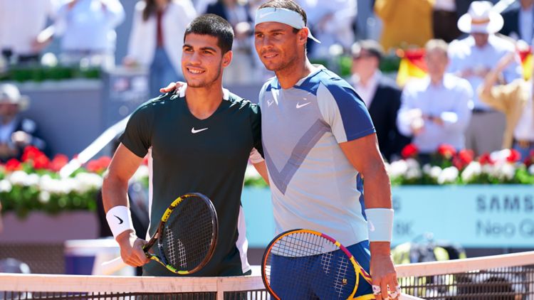 Carlos Alcaraz y su precioso mensaje a Rafa Nadal: "Es una de las razones por las que juego al tenis y fue duro cuando anunció que se retiraba" | DAZN News ES