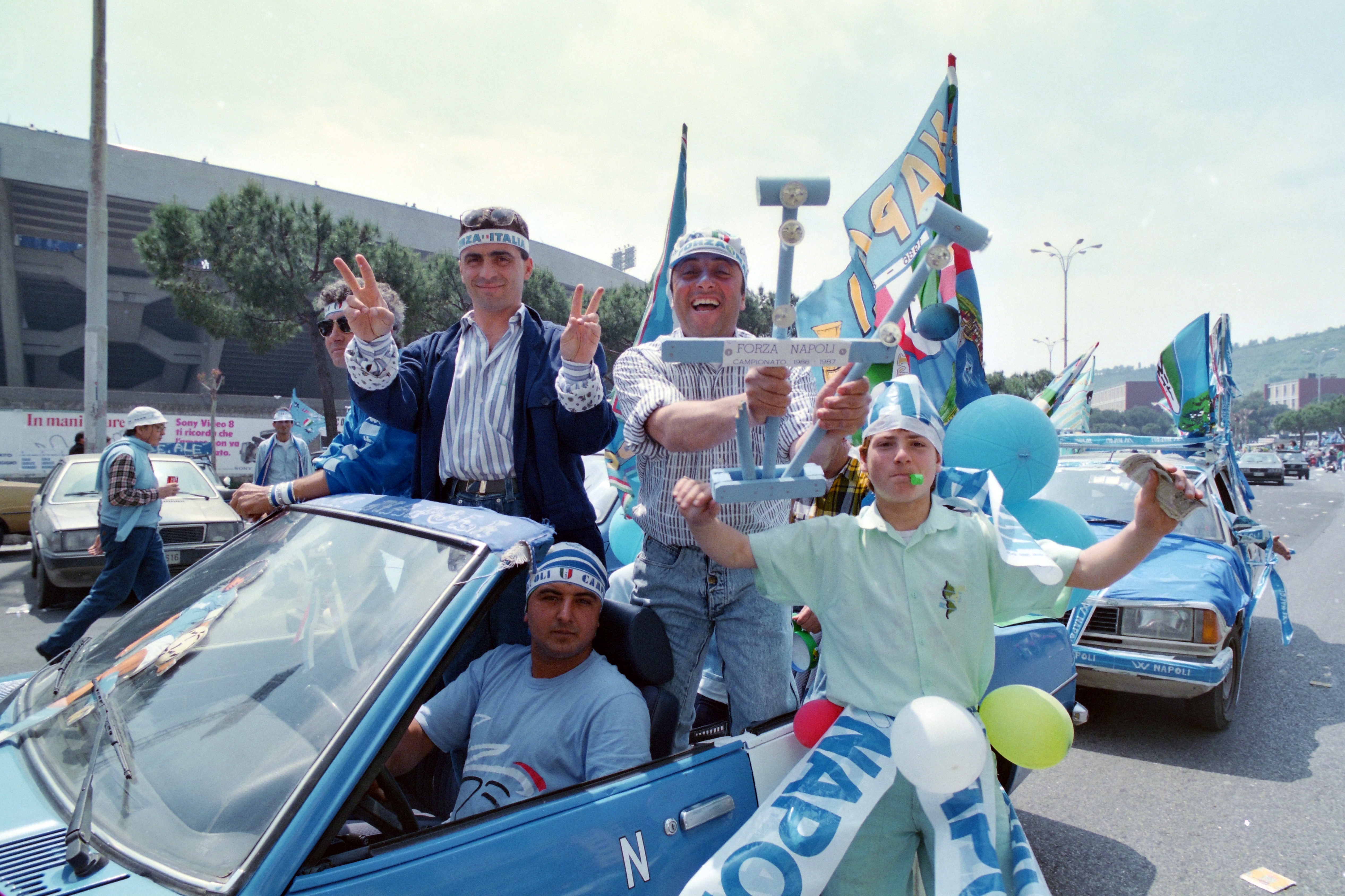 I tifosi del Napoli festeggiano lo scudetto 1986/1987