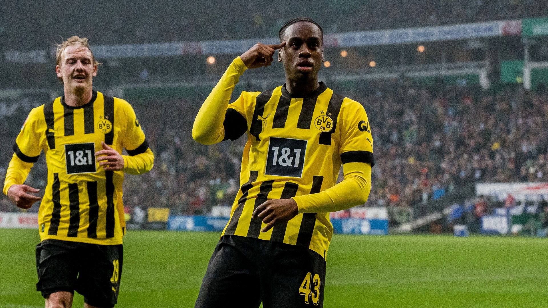 Borussia Dortmund Jamie Bynoe-Gittens Bundesliga 11022023