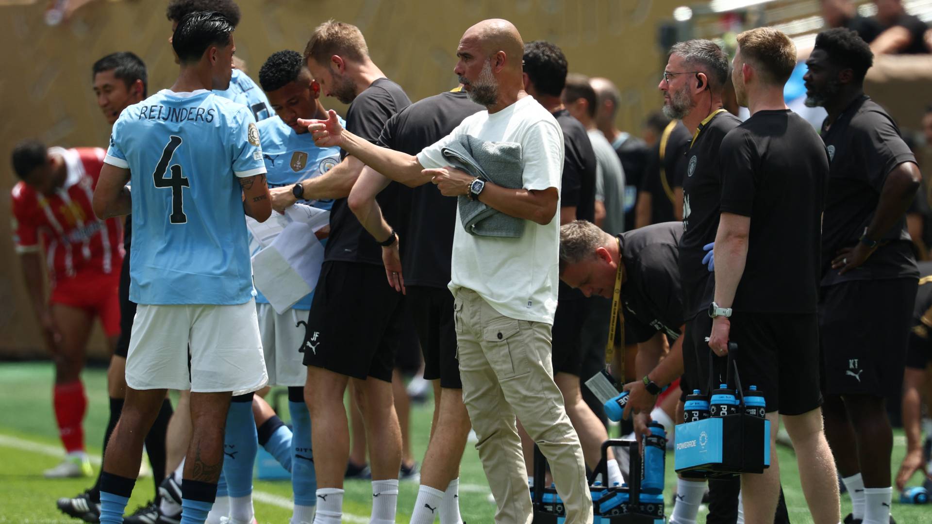 Guardiola with City players_18062025