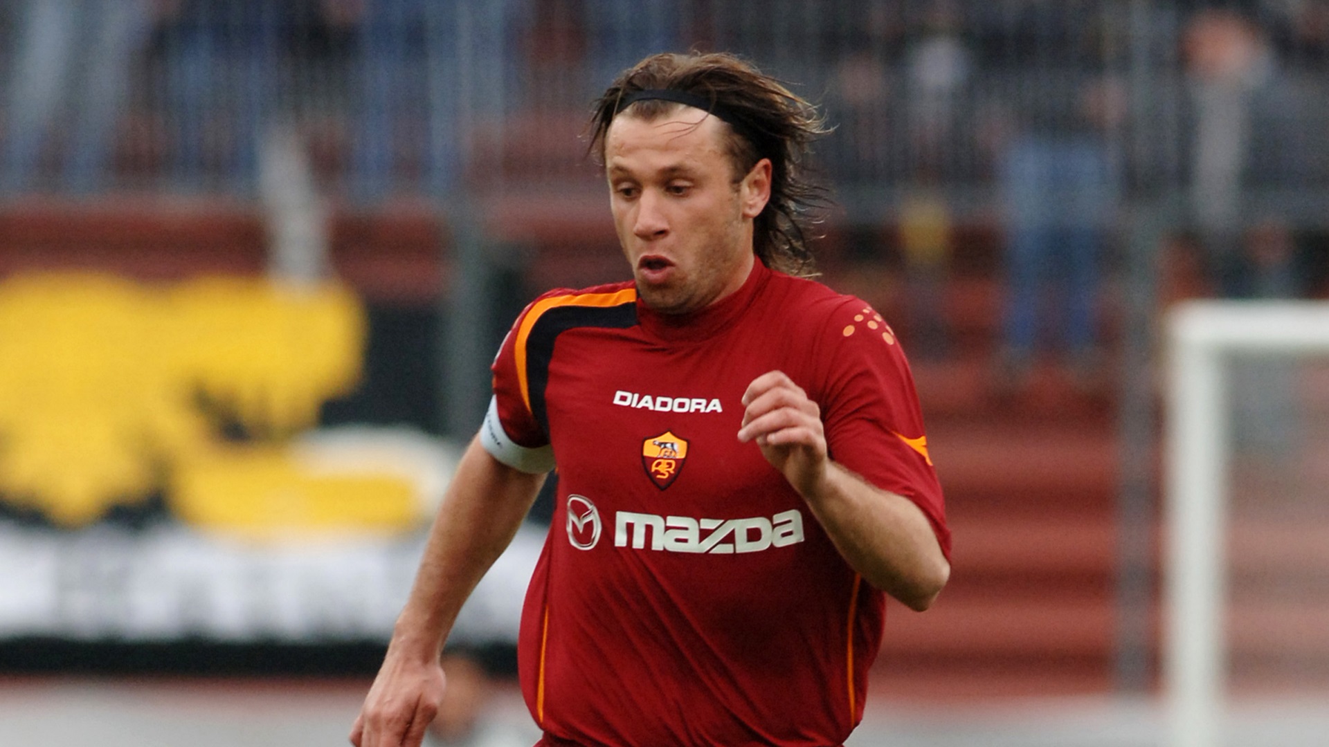 Antonio Cassano con la maglia della Roma