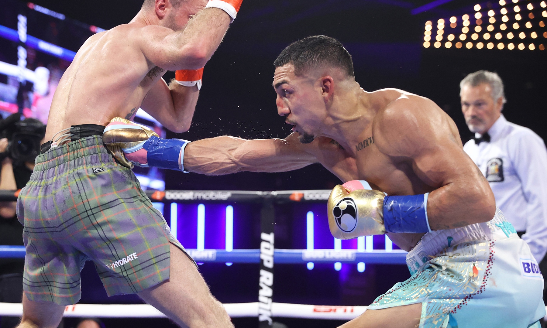 Josh Taylor vs. Teofimo Lopez