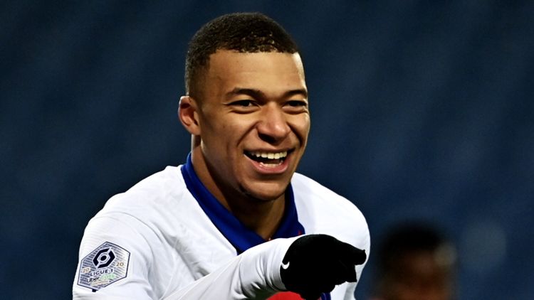 2020-12-07-mbappe