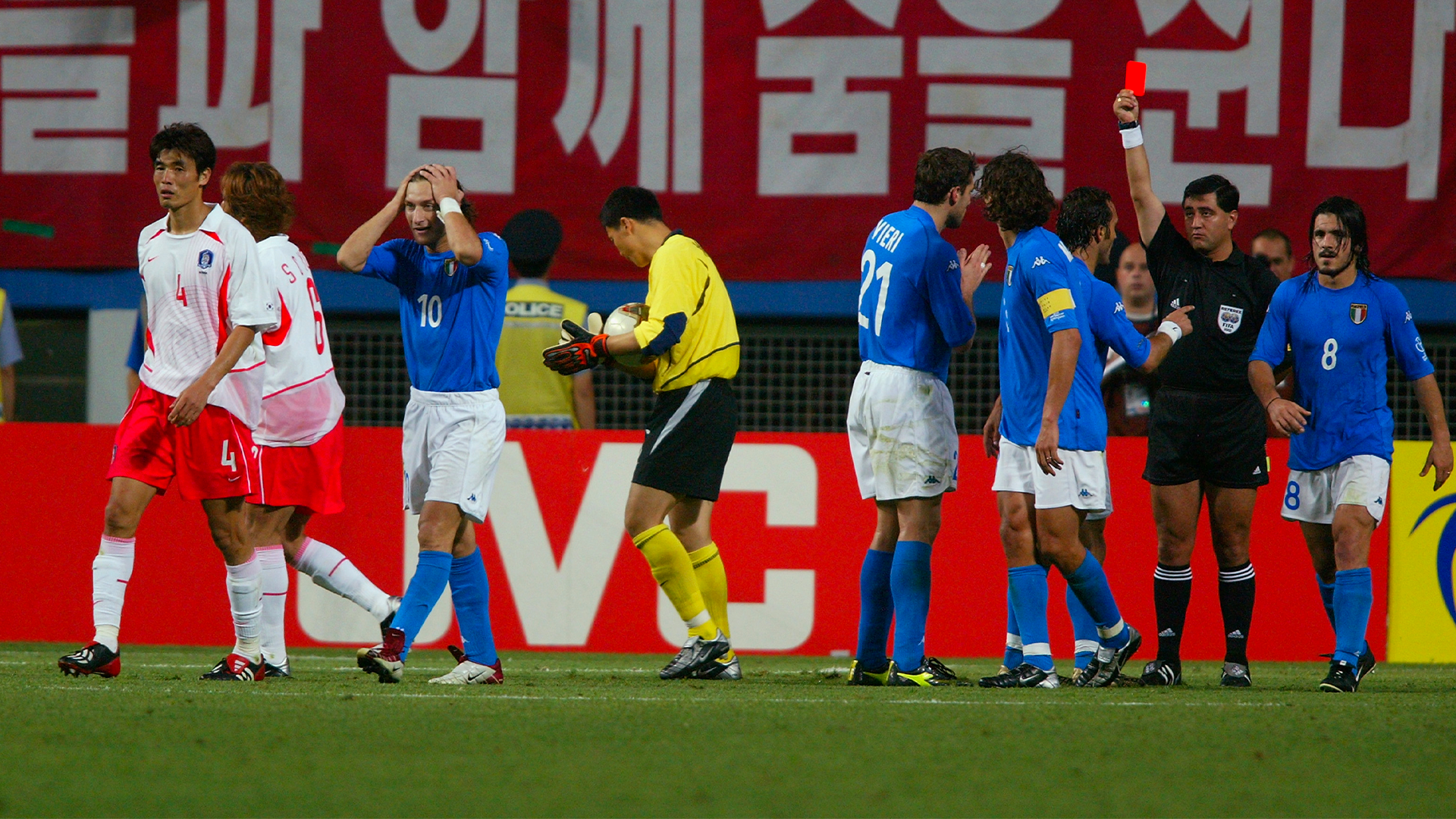 Moreno espelle Totti