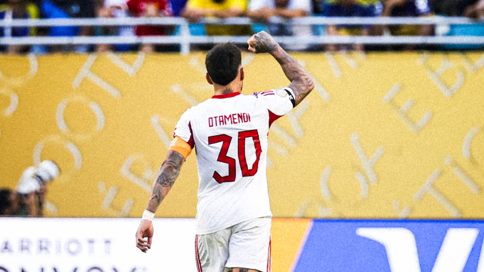 Nicolás Otamendi Benfica