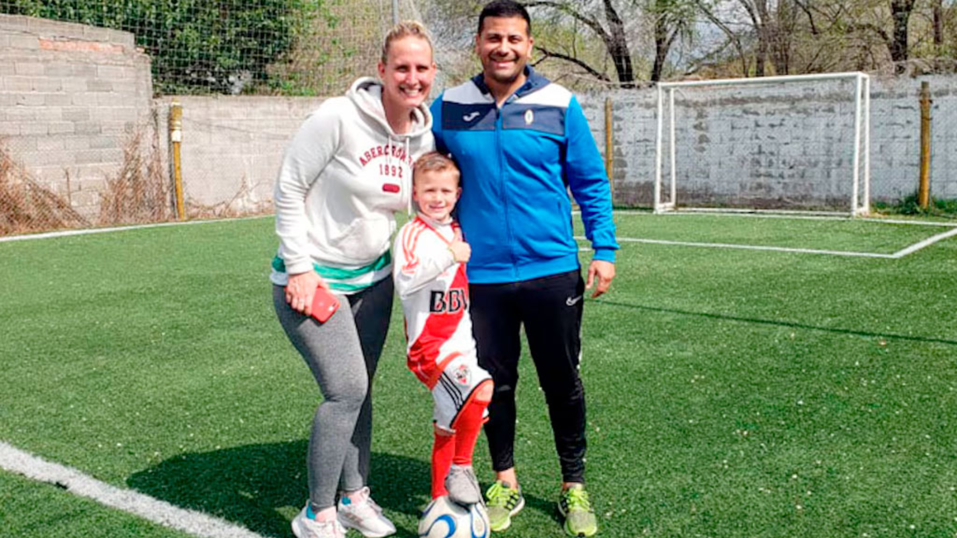 Conoce con 12 años a su abuelo Bernd Schuster y su padre mandó a la B a ...