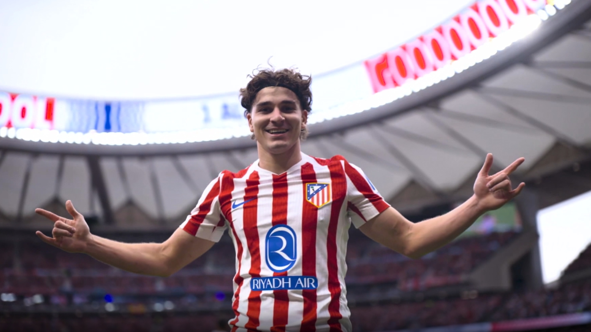 Julián Alvarez entrevista