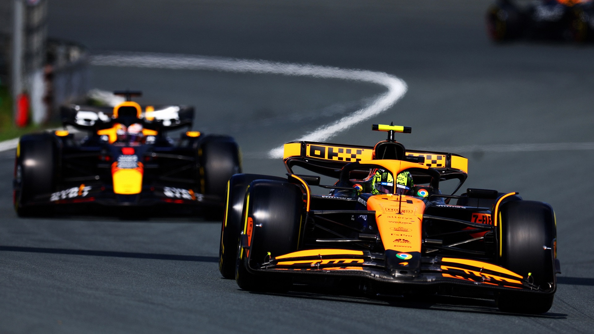 2024-08-25 Norris Verstappen F1 Formula 1