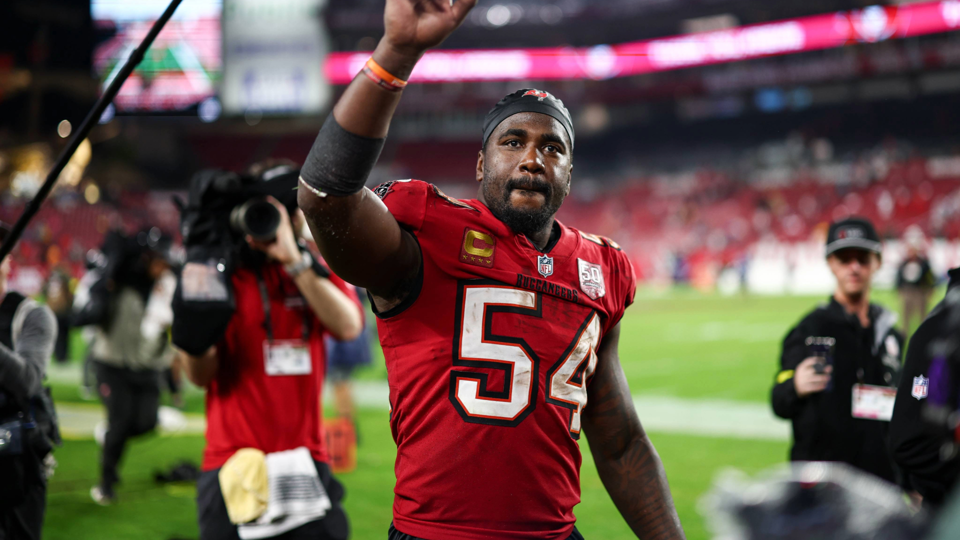 Lavonte David 16x9