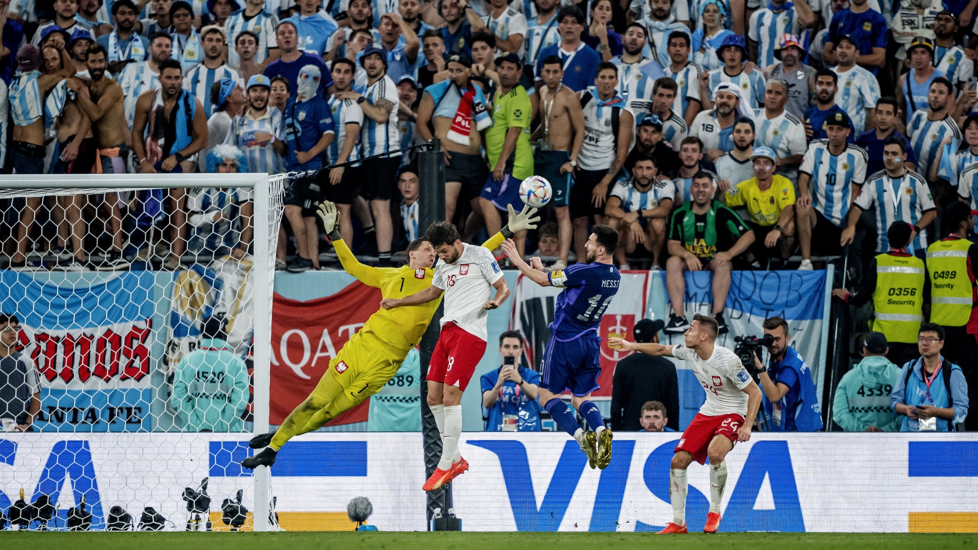 2022-12-08-Poland-Argentine