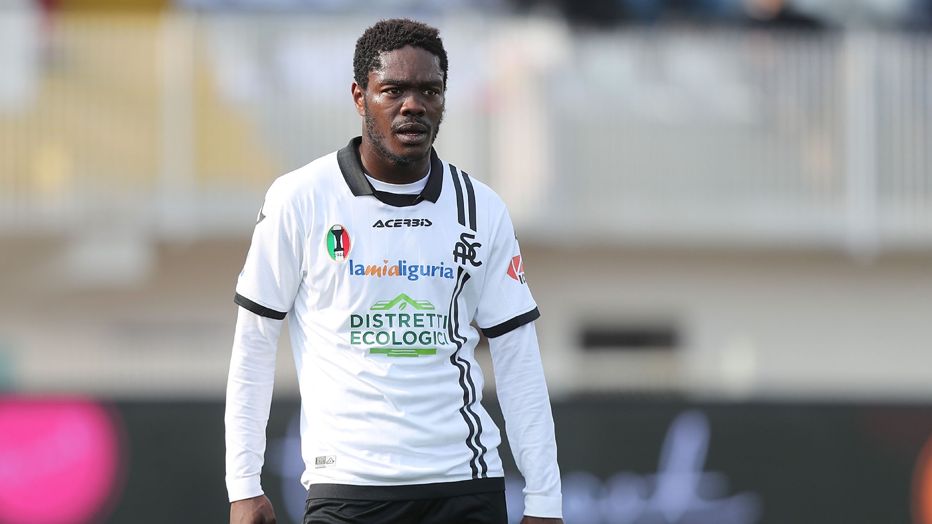 Emmanuel Gyasi attaccante dello Spezia