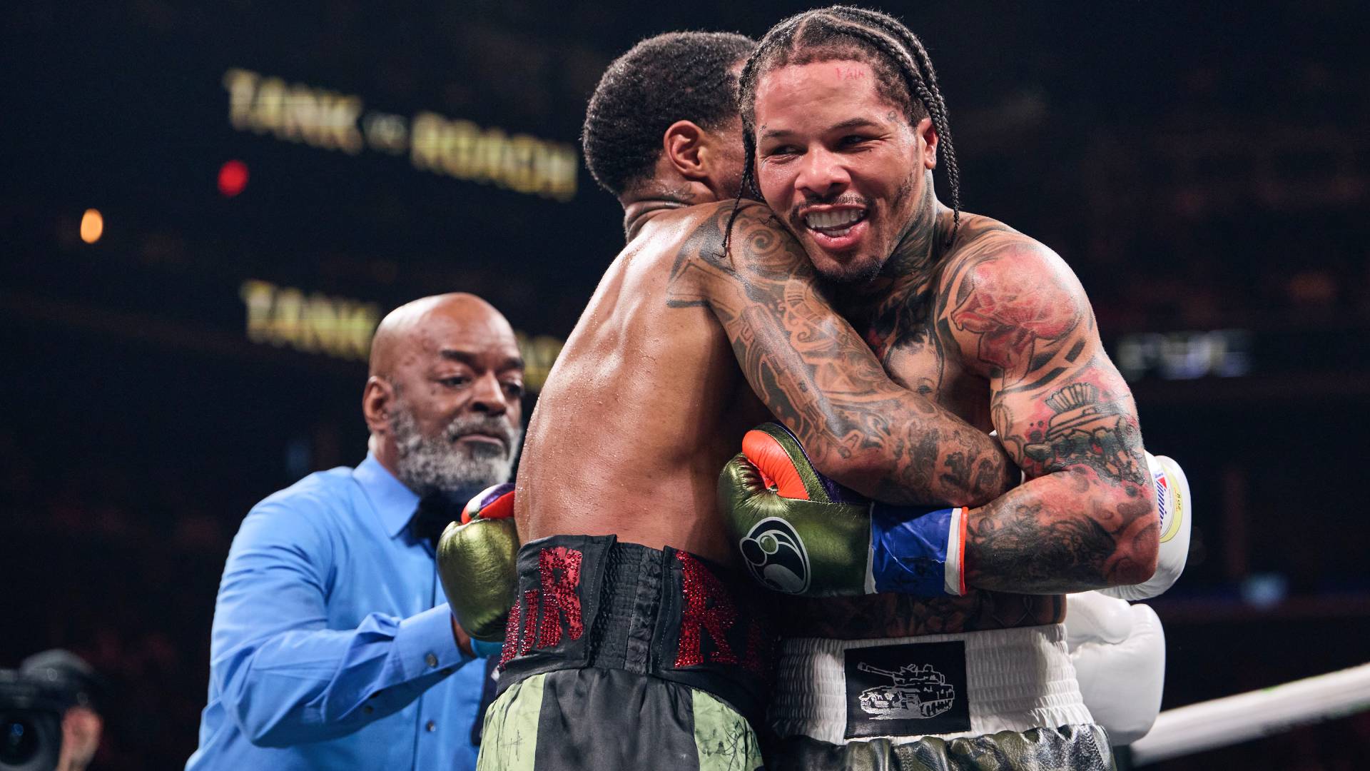 Gervonta Davis and Lamont Roach clinch_01032025