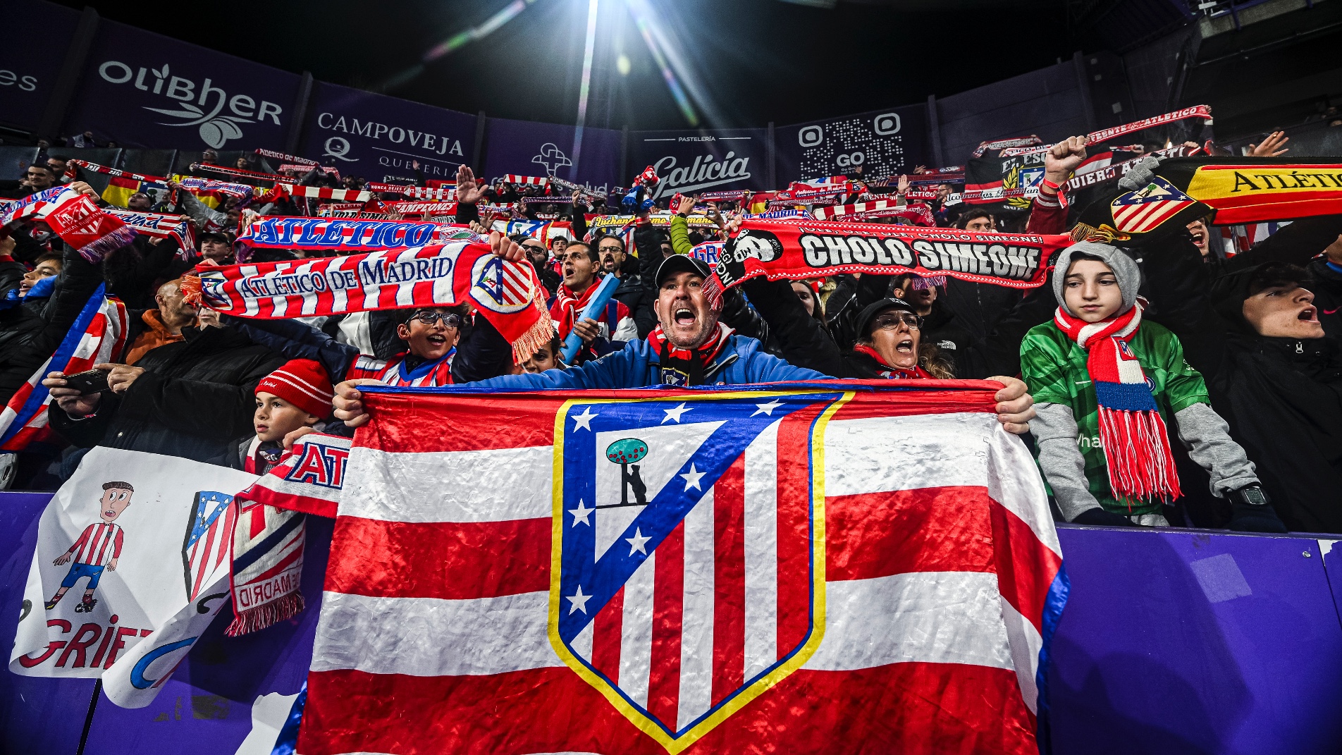 Atletco-fans-liga-football-soccer-20241221