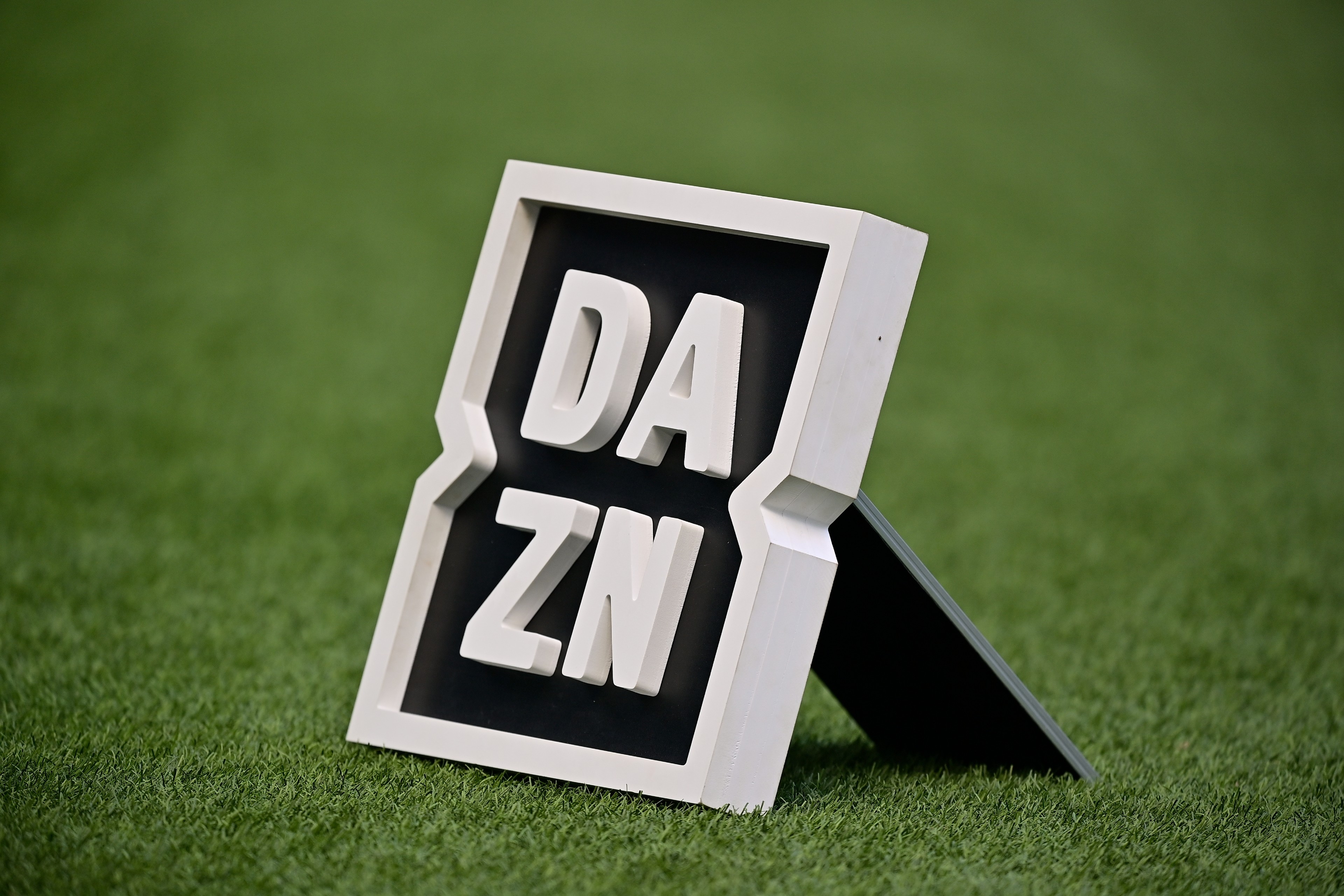 DAZN Abbonamento Account Logo