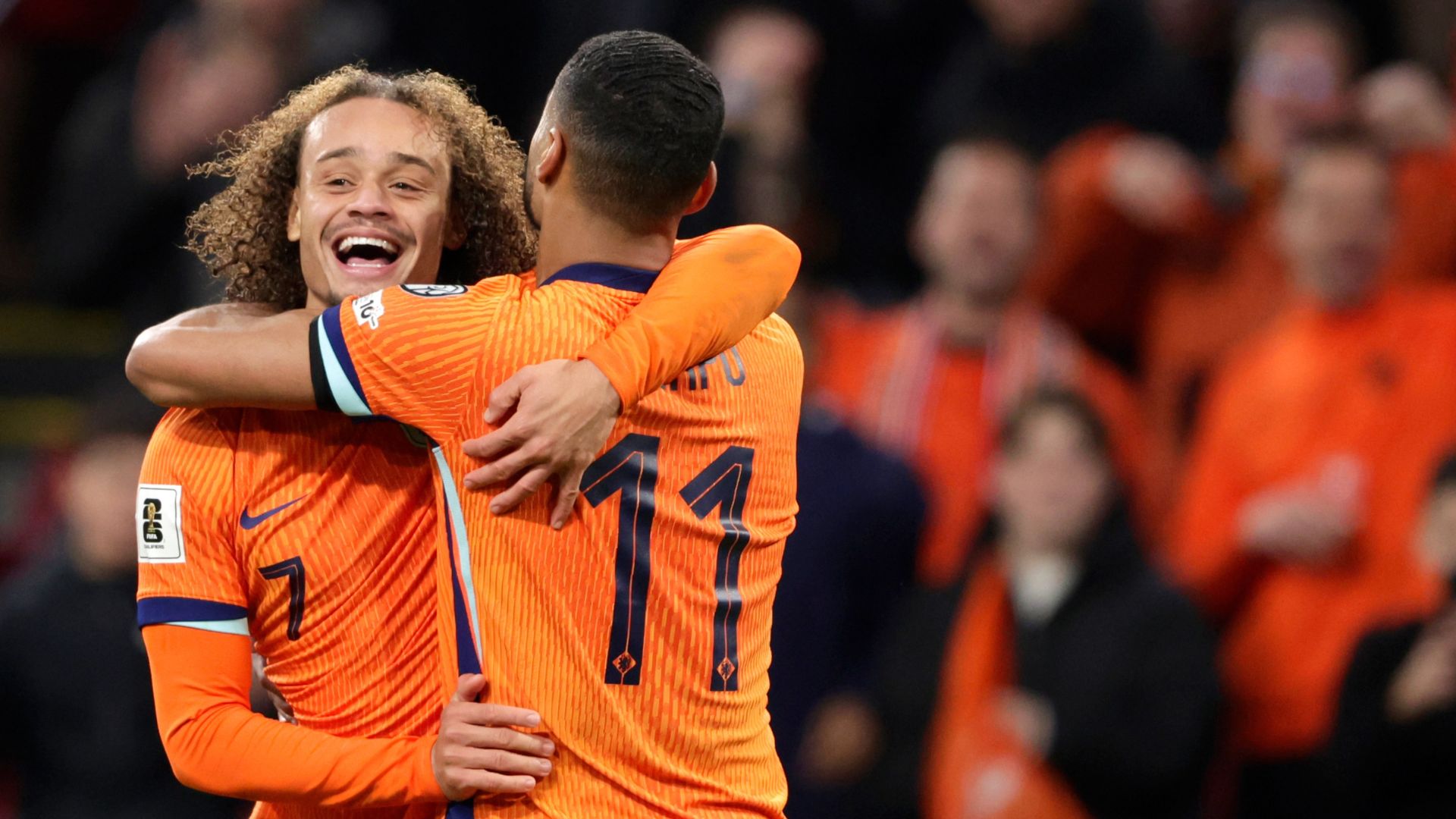 Xavi Simons, Países Bajos