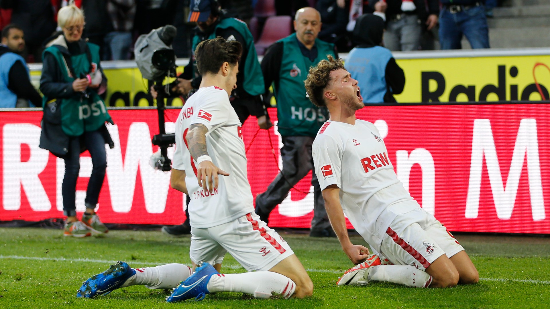 1. FC Köln Bundesliga Waldschmidt Huseinbasic 22102023