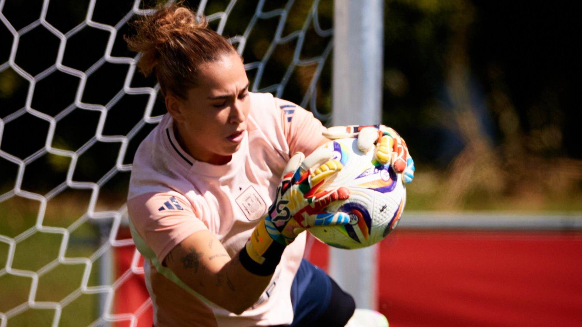Cata Coll, entrenamiento, Selección
