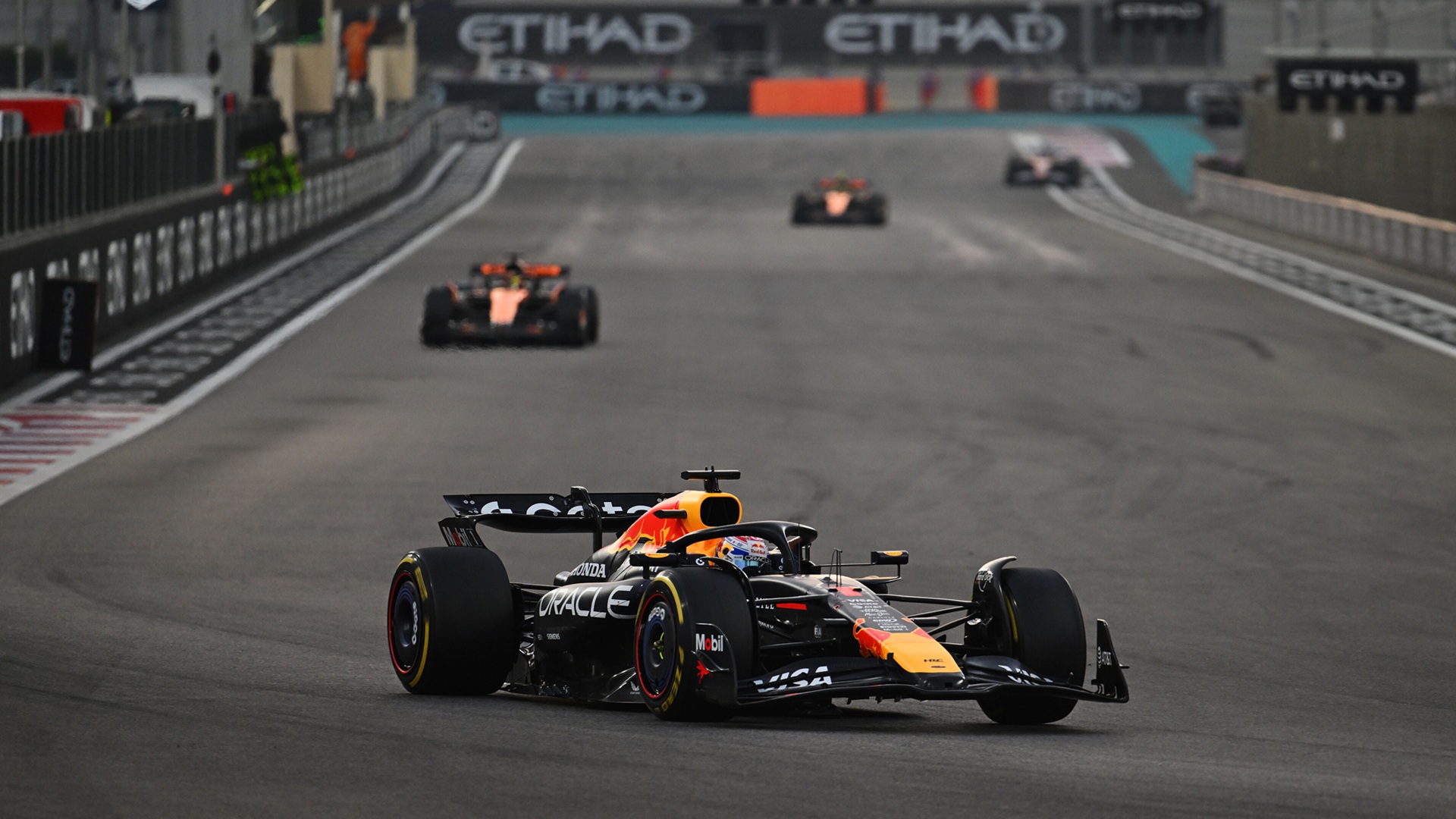 ノリスが初のワールドチャンピオンに輝く！フェルスタッペンがアブダビ