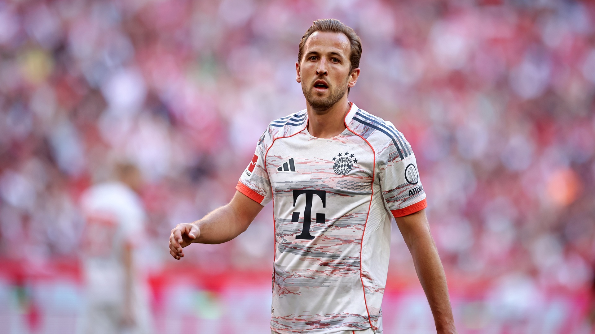 Kane con la maglia del Bayern Monaco