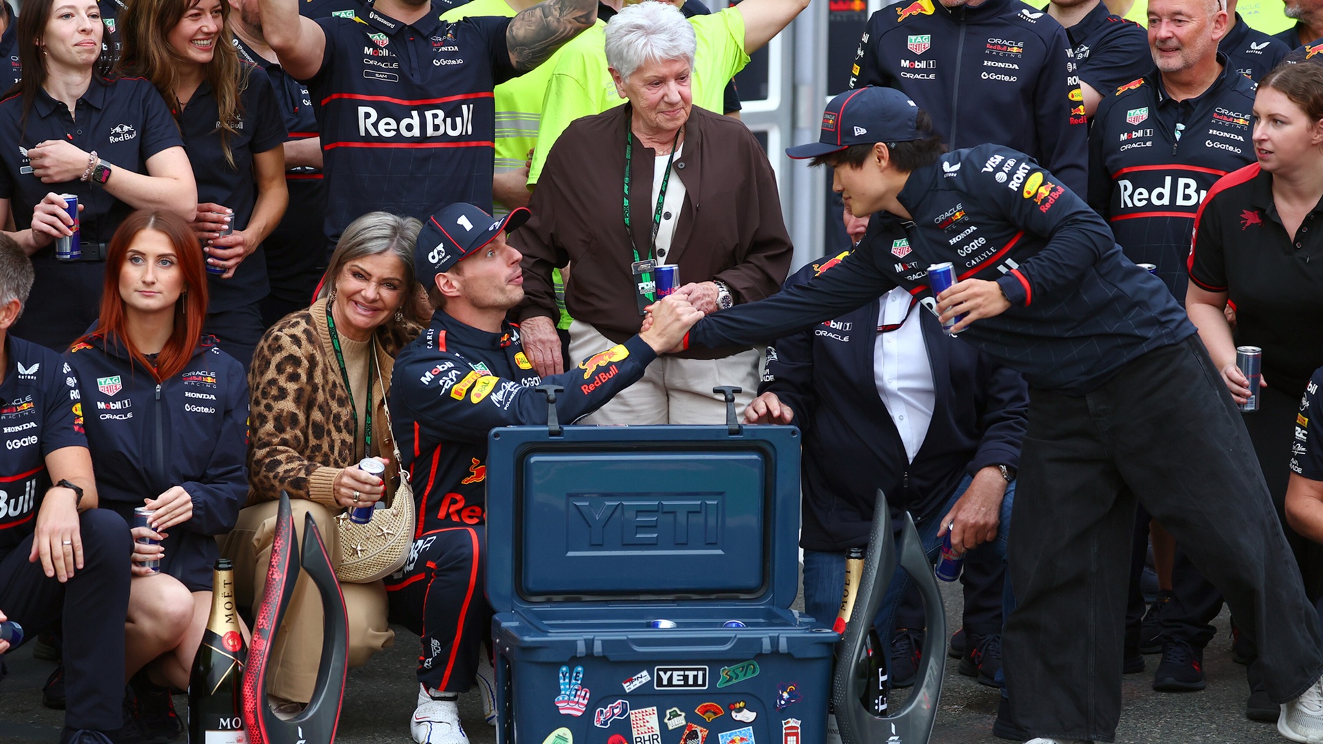 2025-09-21 Verstappen Tsunoda Yuki Red Bull F1 Formula 1