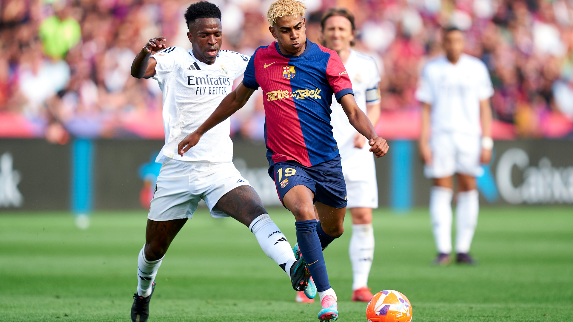 Lamine Yamal Vincius Junior Real Madrid FC Barcelona Clasico 11052025