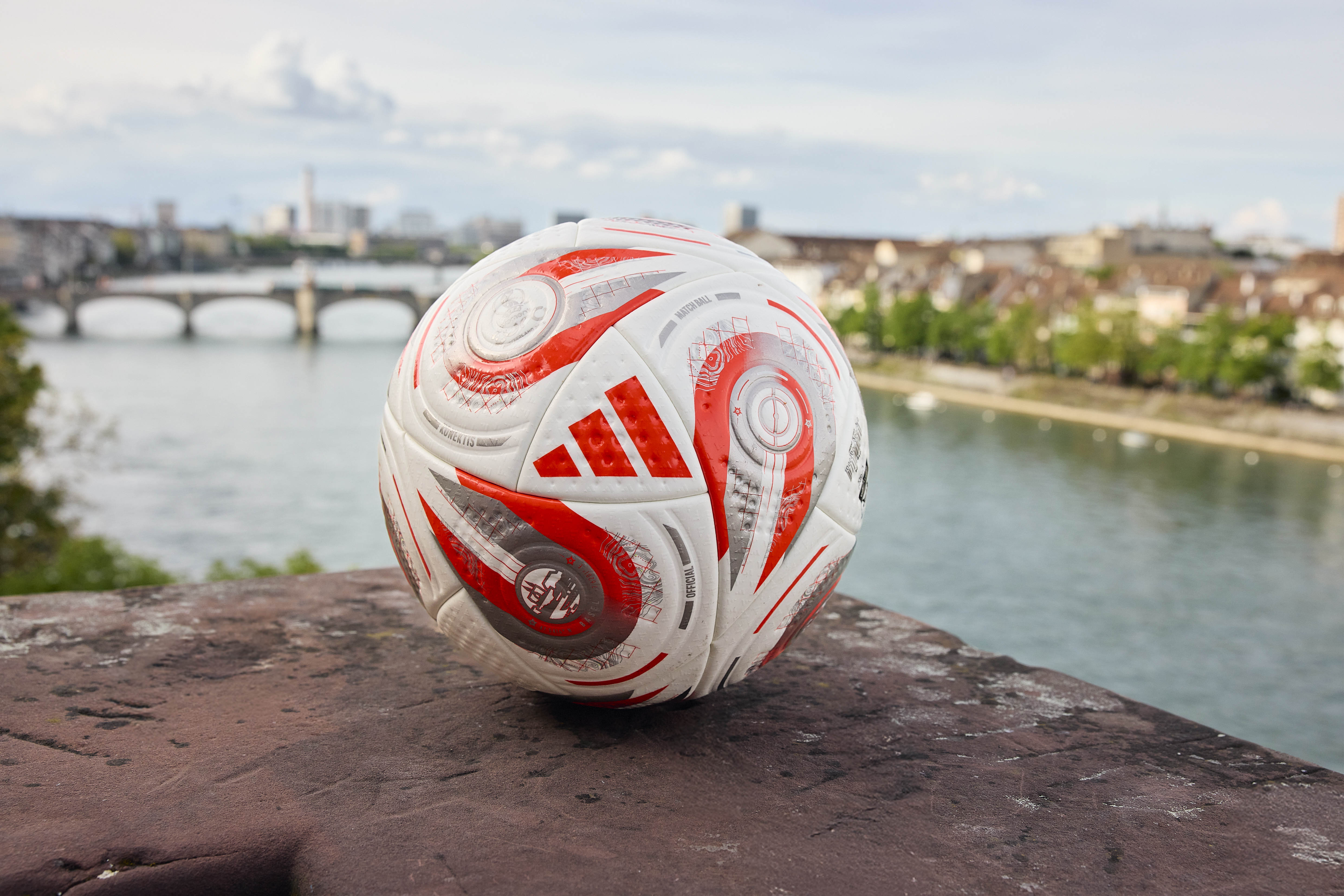 pallone uefa women's euro 2025