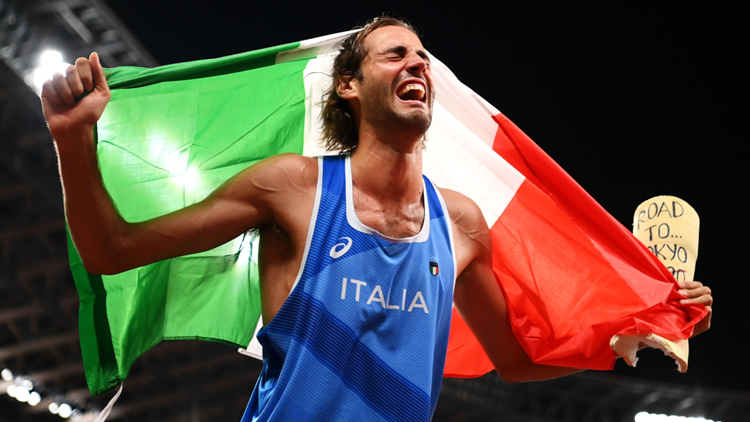Gianmarco Tamberi, medaglia d'oro salto in alto alle Olimpiadi di Tokyo 2020